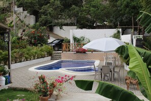 Habitación Business doble, vistas a la piscina | Vistas desde la habitación