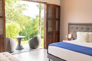 Junior Room | Terrace/patio