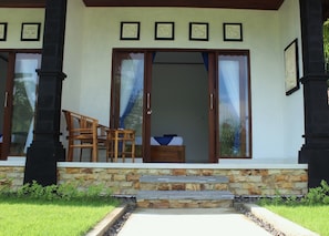 Double Room, Garden View (with AC) | Terrace/patio