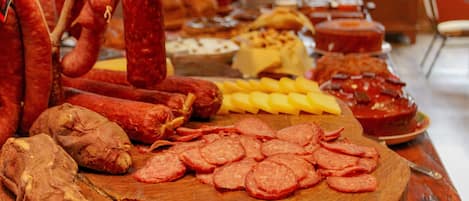 Dagelijks ontbijtbuffet inbegrepen