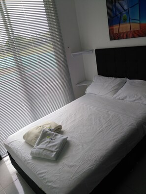 2 bedrooms, in-room safe