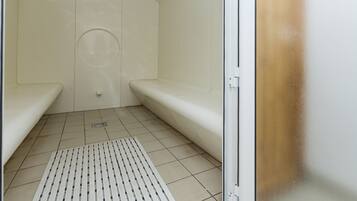Turkish bath/hammam