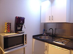 Apartment | Private kitchenette