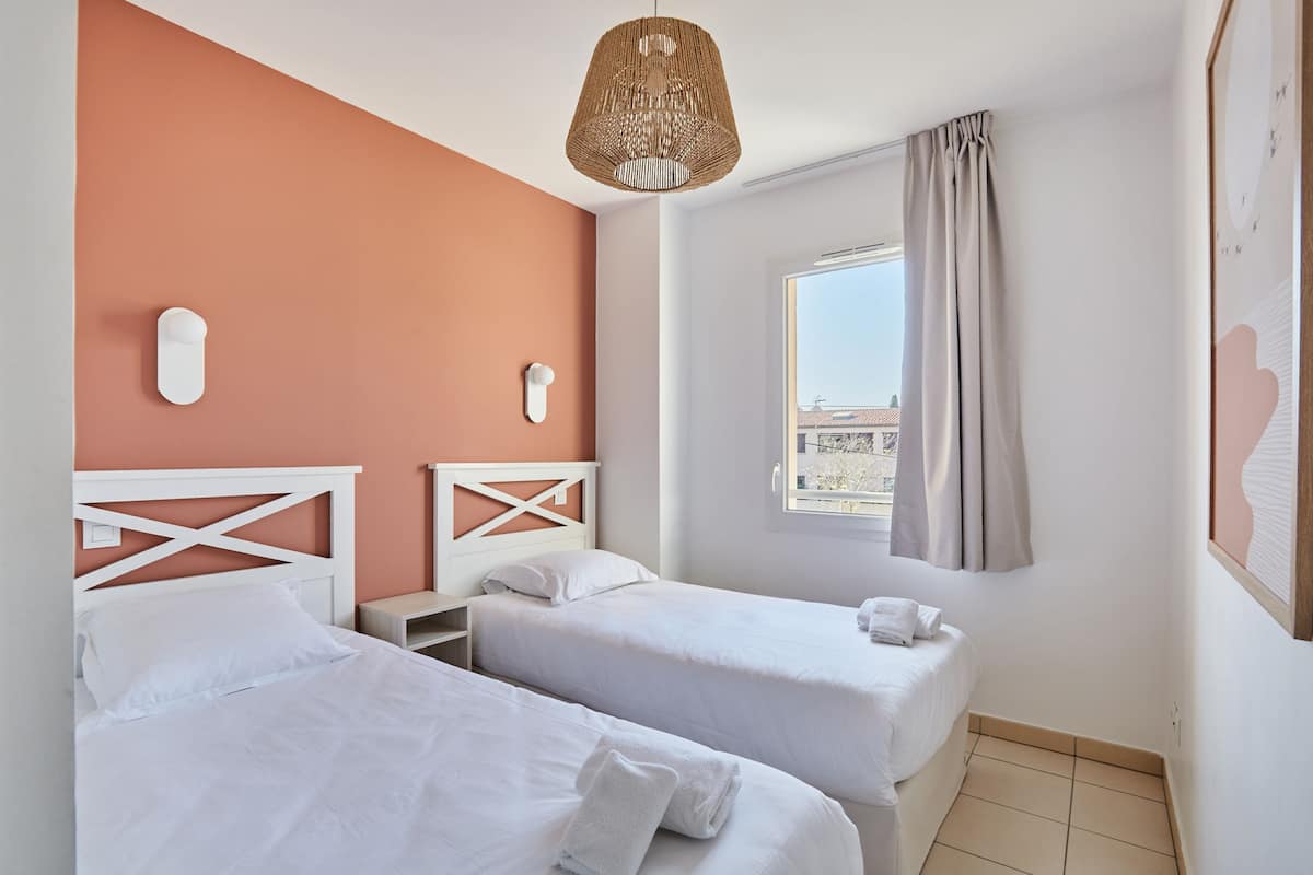 Chambres insonorisées, lits bébé (en supplément), Wi-Fi gratuit