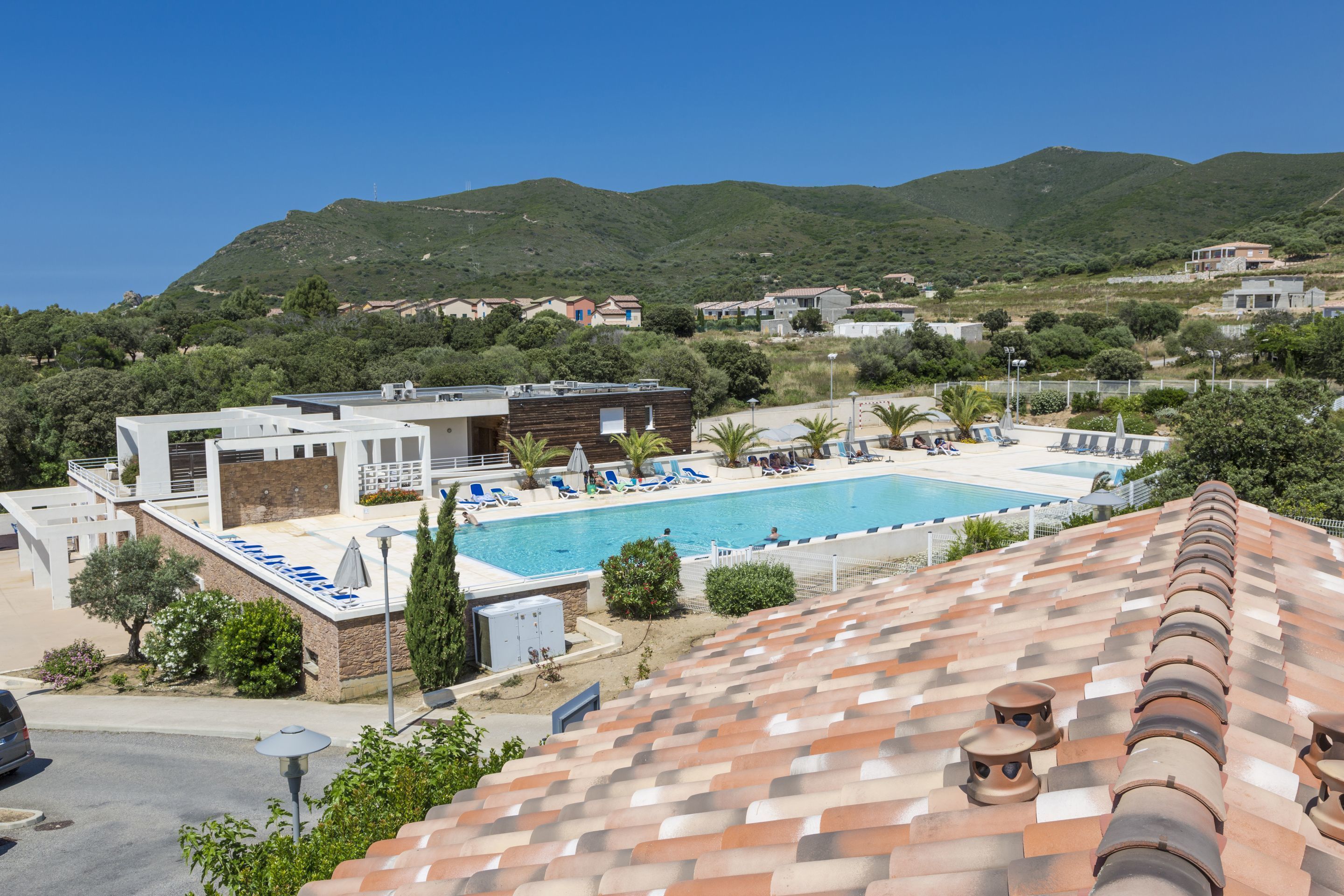 Seasonal outdoor pool