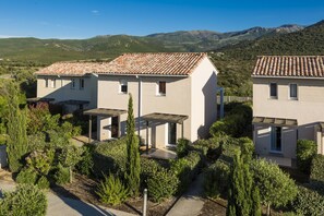 Exterior - Résidence Odalys Les Villas de Bel Godère (Belgodere)