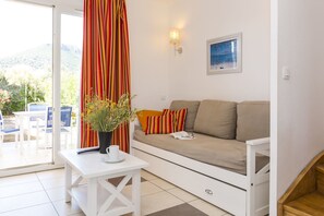 Interior - Résidence Odalys Les Villas de Bel Godère (Belgodere)