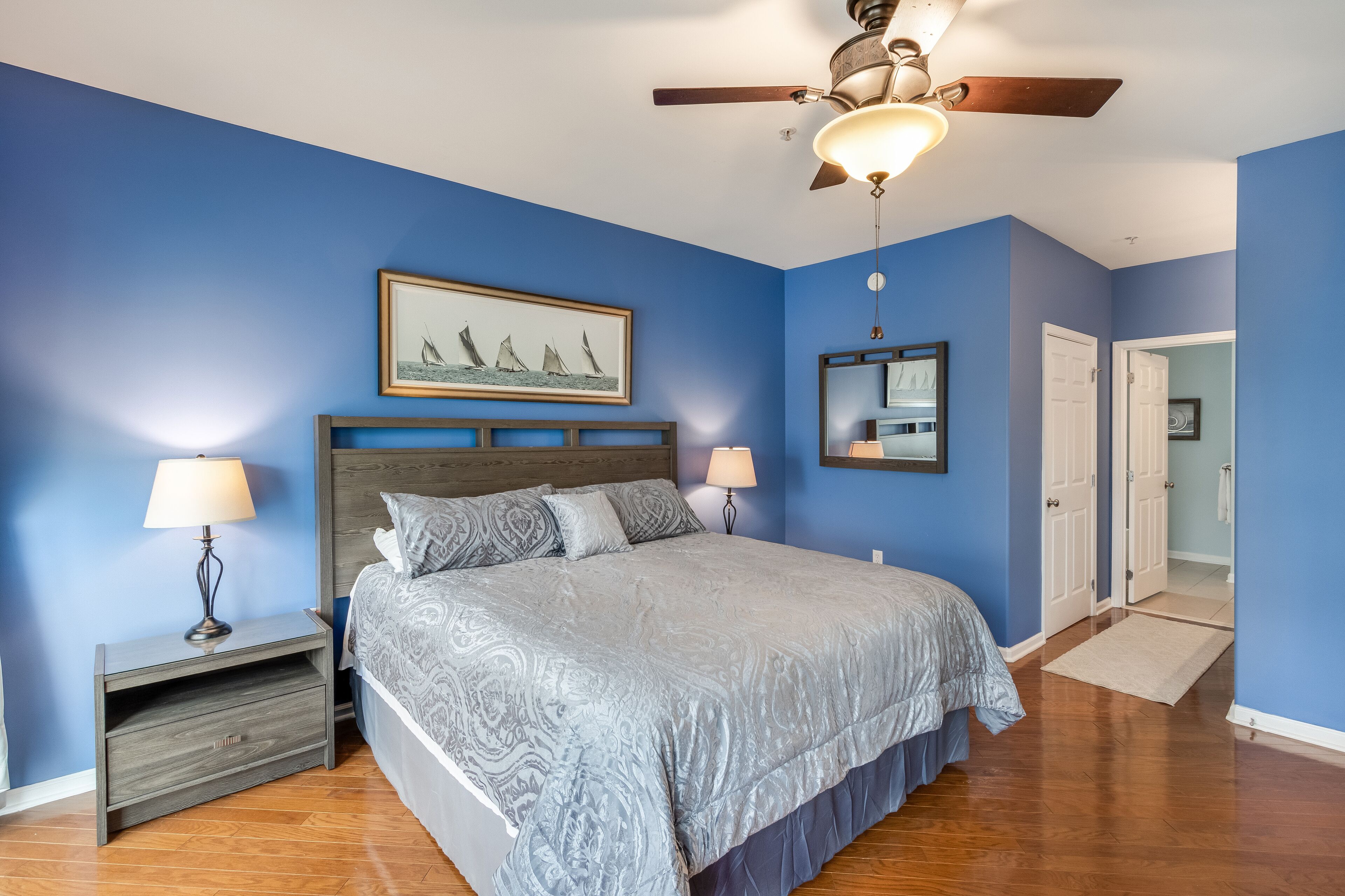 Modern Condo minutes to Lewes & Rehoboth Beach!