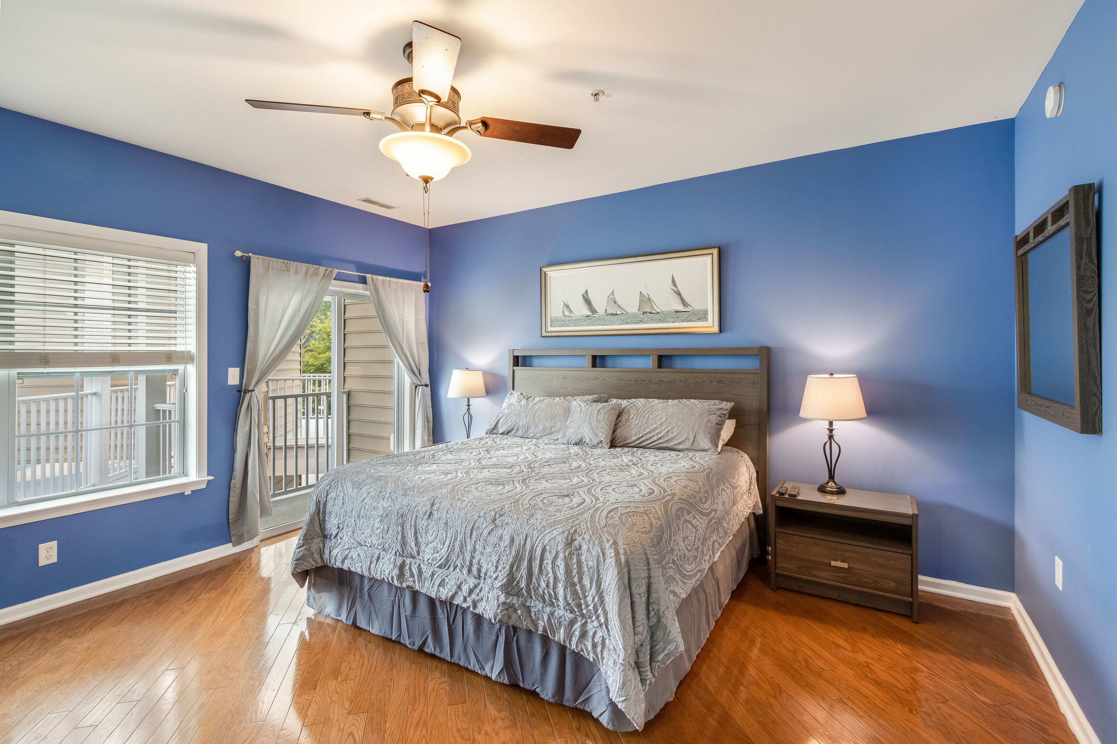 Modern Condo minutes to Lewes & Rehoboth Beach!