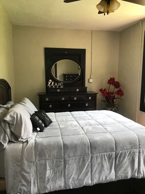 1 bedroom, iron/ironing board, Internet, bed sheets