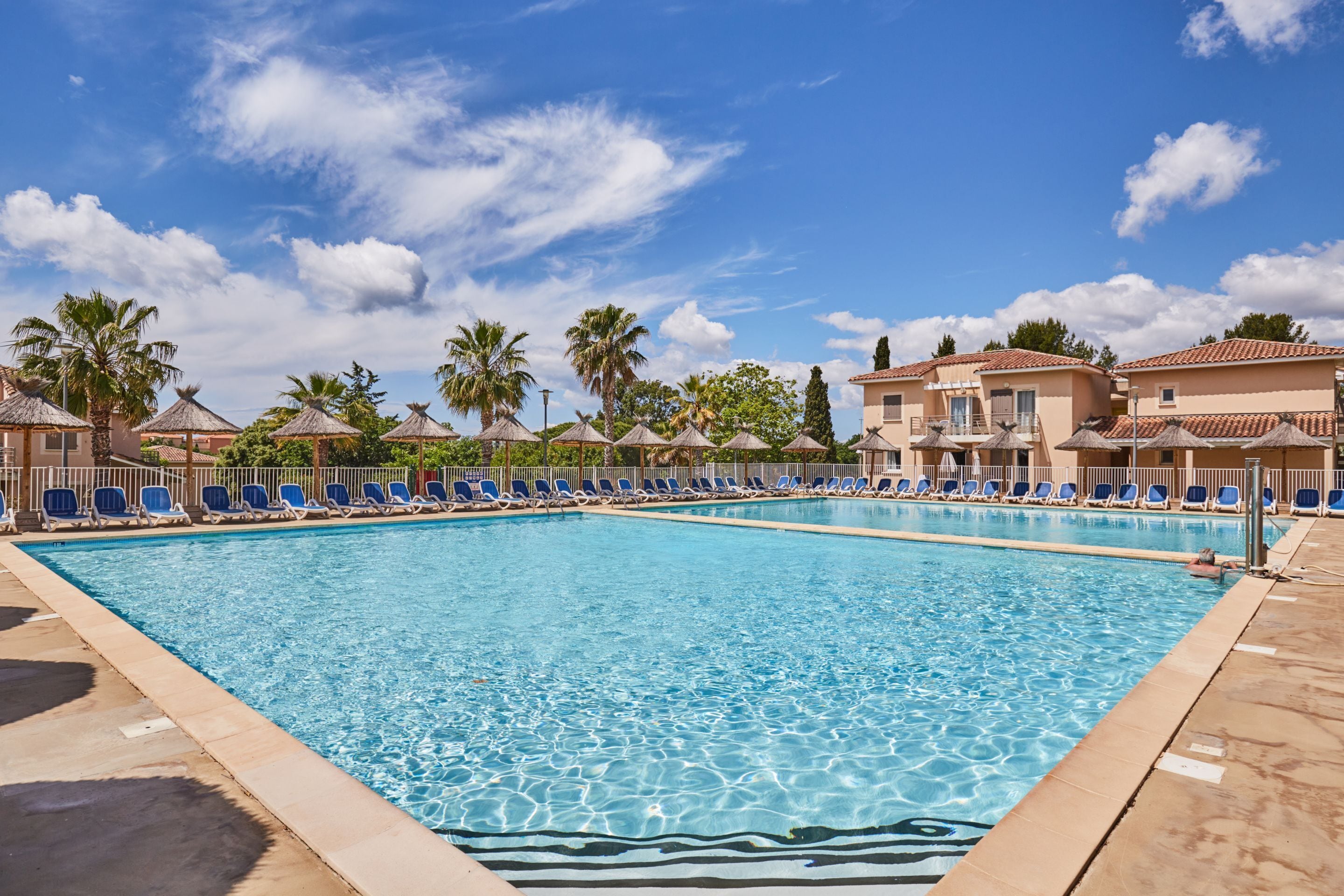 Piscina all&#x27;aperto