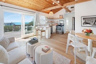 Oceanfront, Private Beach, Outdoor Shower, Indoor Heated Pool, Wifi, Grill