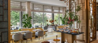 Four Seasons Hotel Bengaluru at Embassy One