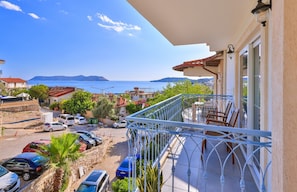 Quarto casal luxo, vista para o mar | Vista da sacada
