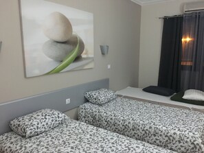 Apartment, 1 Schlafzimmer, Meerblick | 1 Schlafzimmer, Zimmersafe, kostenloses WLAN