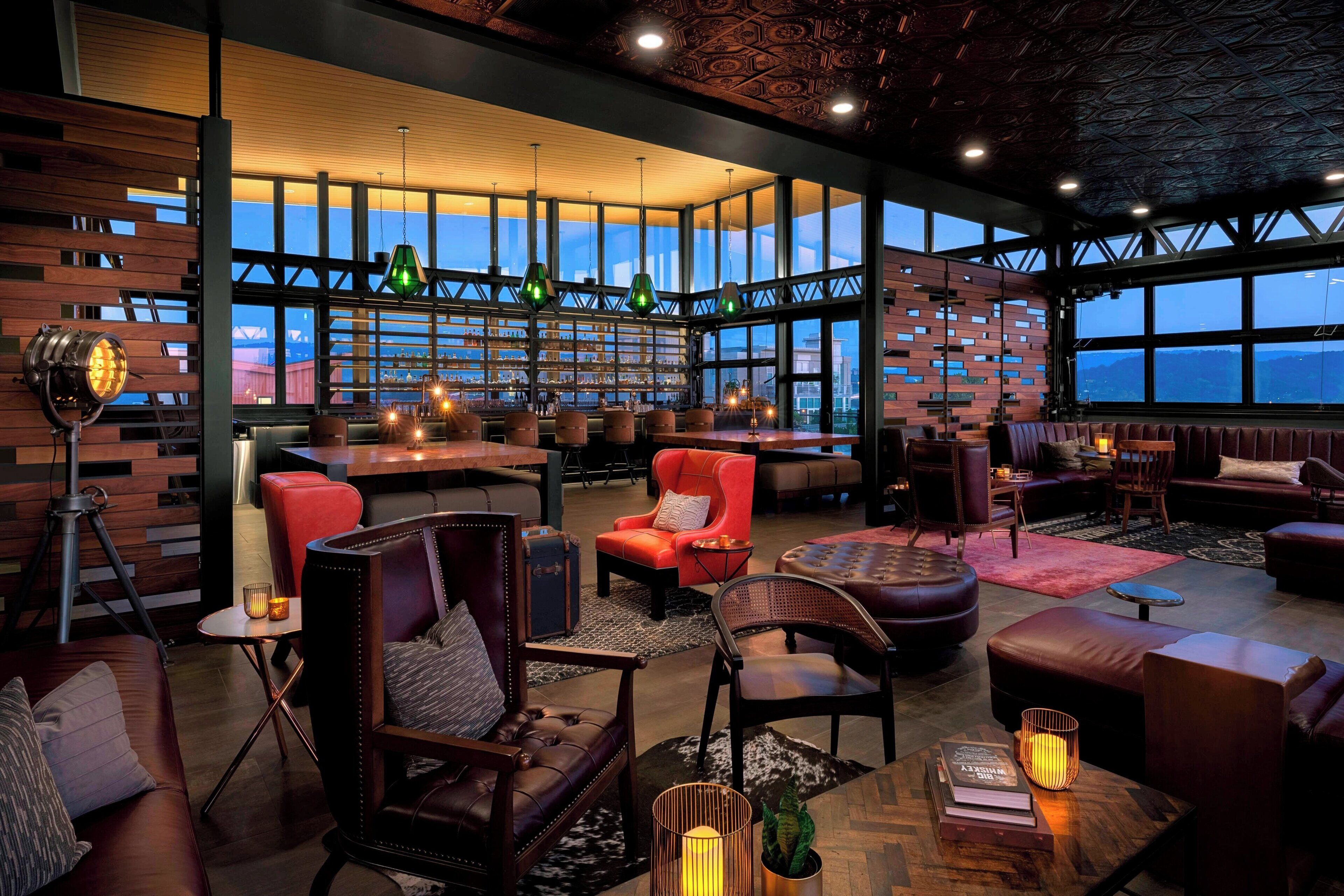 breakfast, lunch and dinner served