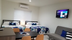 Comfort Studio | Down duvets, iron/ironing board, free WiFi, individually decorated - Studio Apartment Biscayne Blvd Miami (Miami)