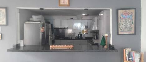 Wasserkocher mit Kaffee-/Teezubehör