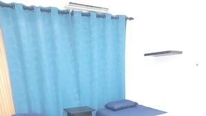 Tomannsrom – standard, for menn og kvinner, privat bad