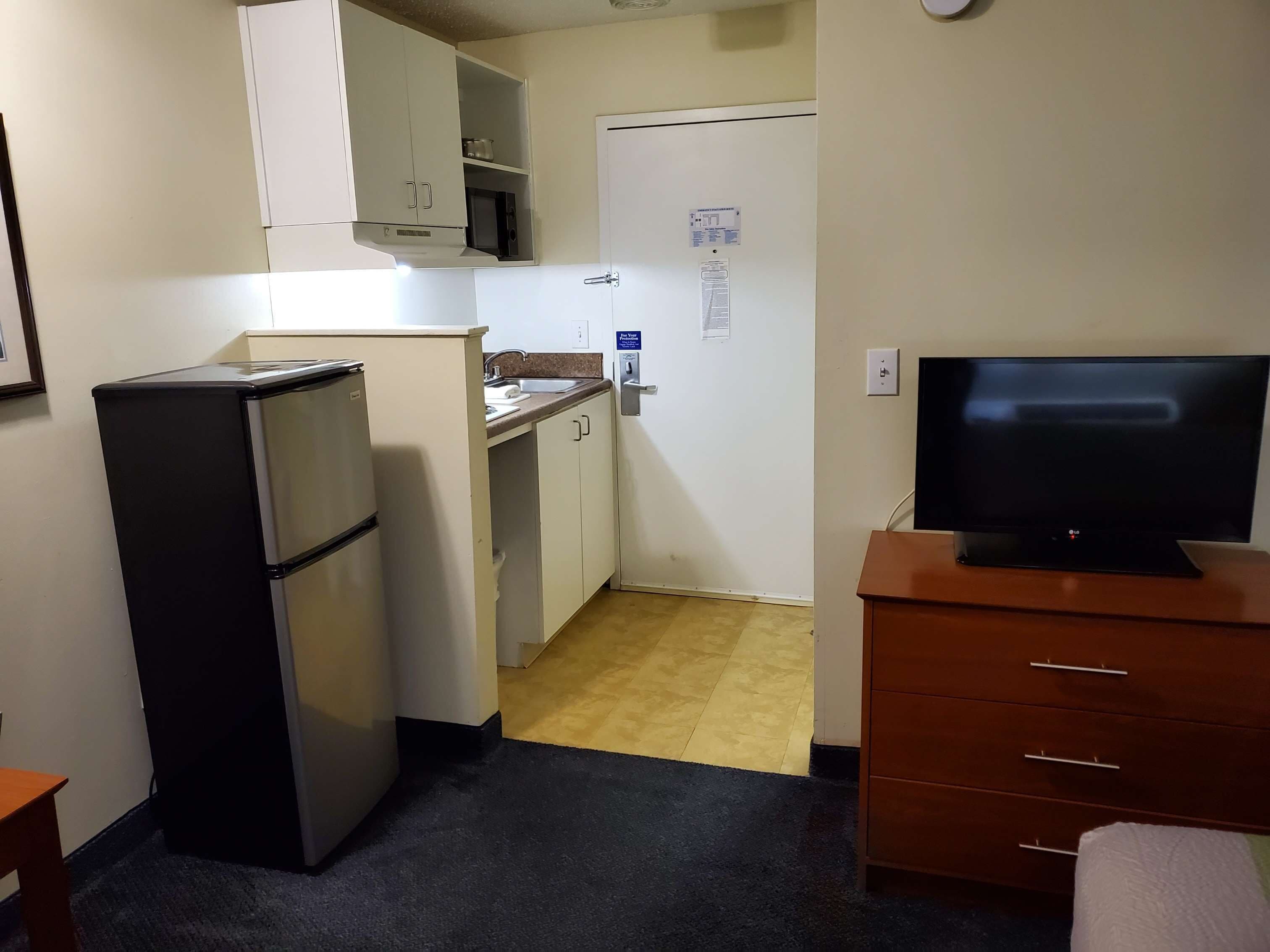Photo - Studio 6 Extended Stay - Richmond, VA - I-64 West