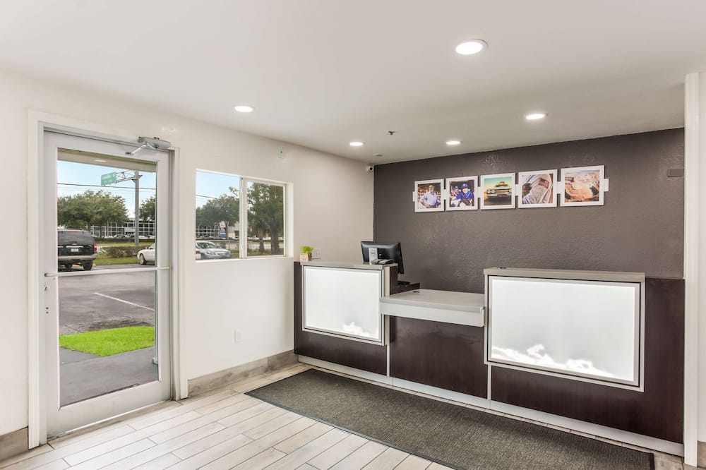 Motel 6 Jacksonville, FL - South