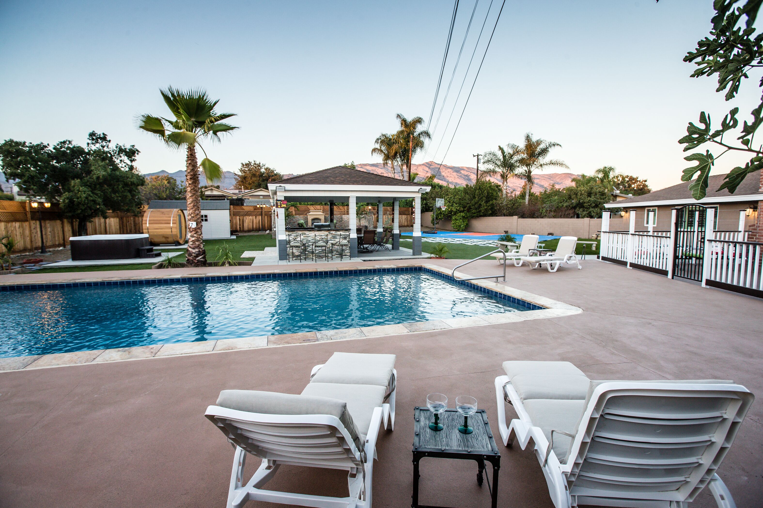 Outdoor Oasis w/ Pool, Sauna, Jacuzzi, Sport Court