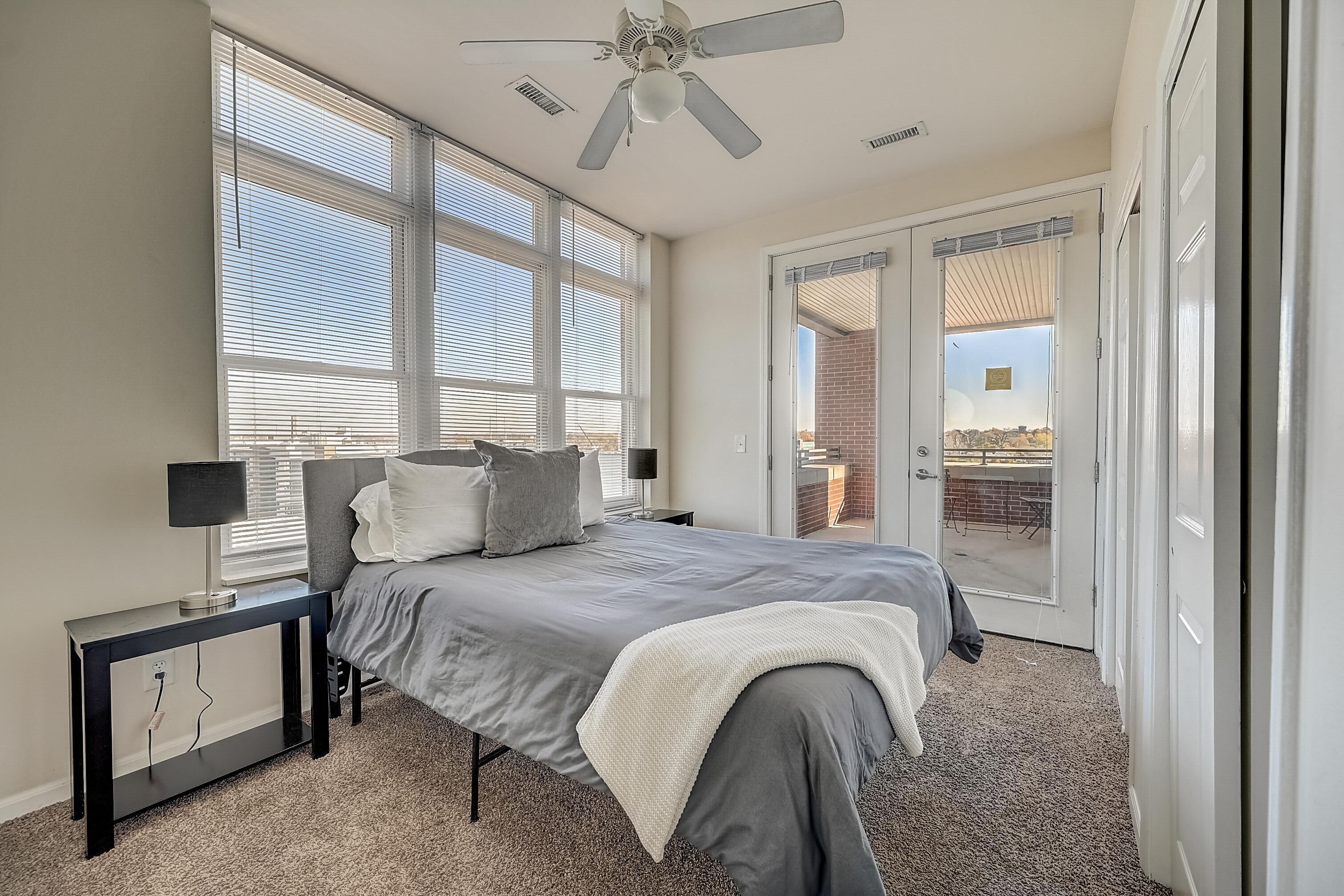 Frontdesk | Stylish + Modern 2BR