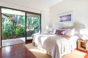 3 Schlafzimmer, Schreibtisch, Bügeleisen/Bügelbrett, kostenloses WLAN