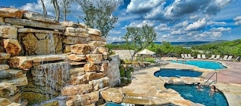 Malerisches Luxushaus - Hollows Resort & Marina, Lake Travis, 4 Pools, haustierfreundlich