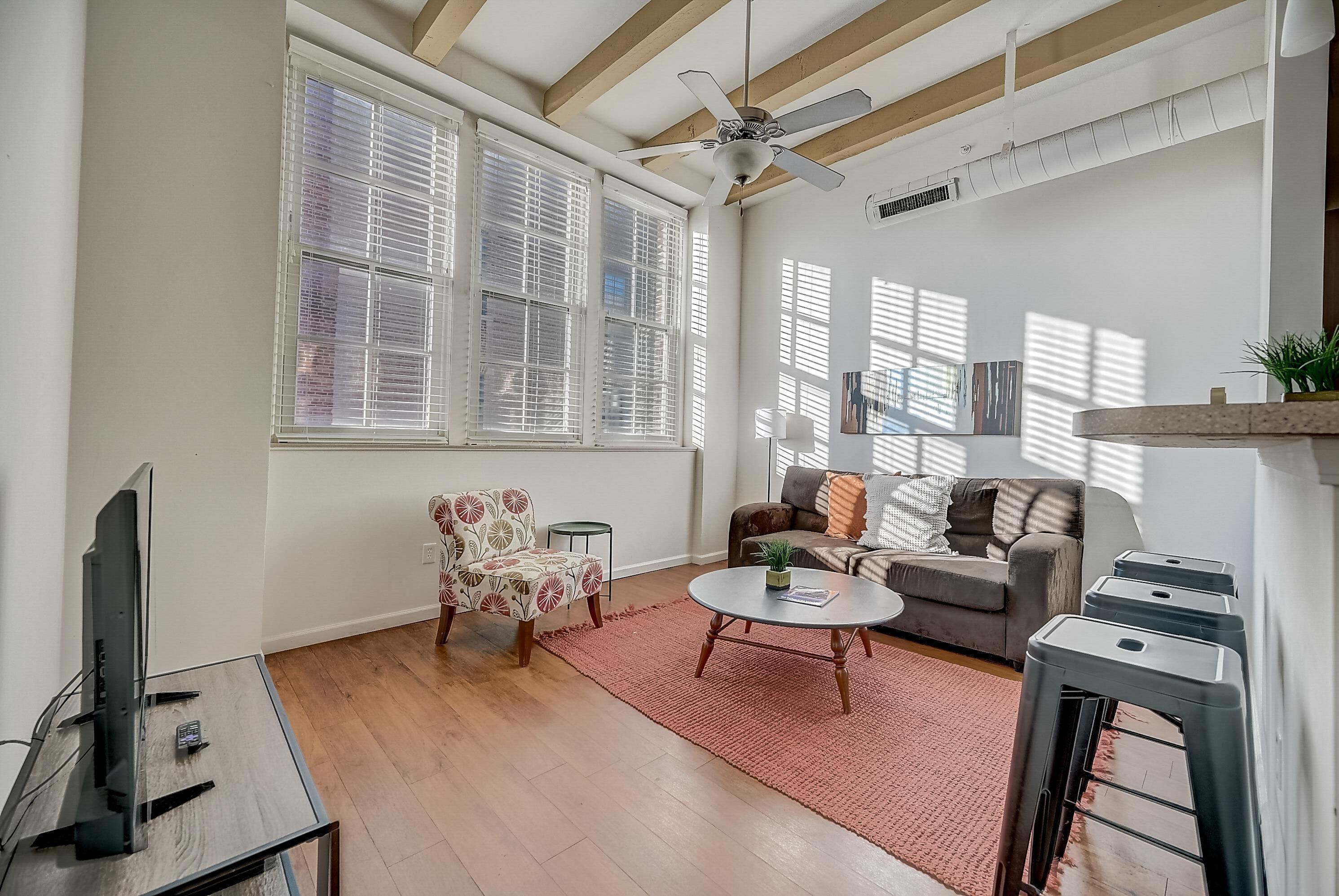 Frontdesk | Boho Industrial 2 BR near Mass Ave