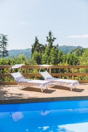 Piscine extérieure