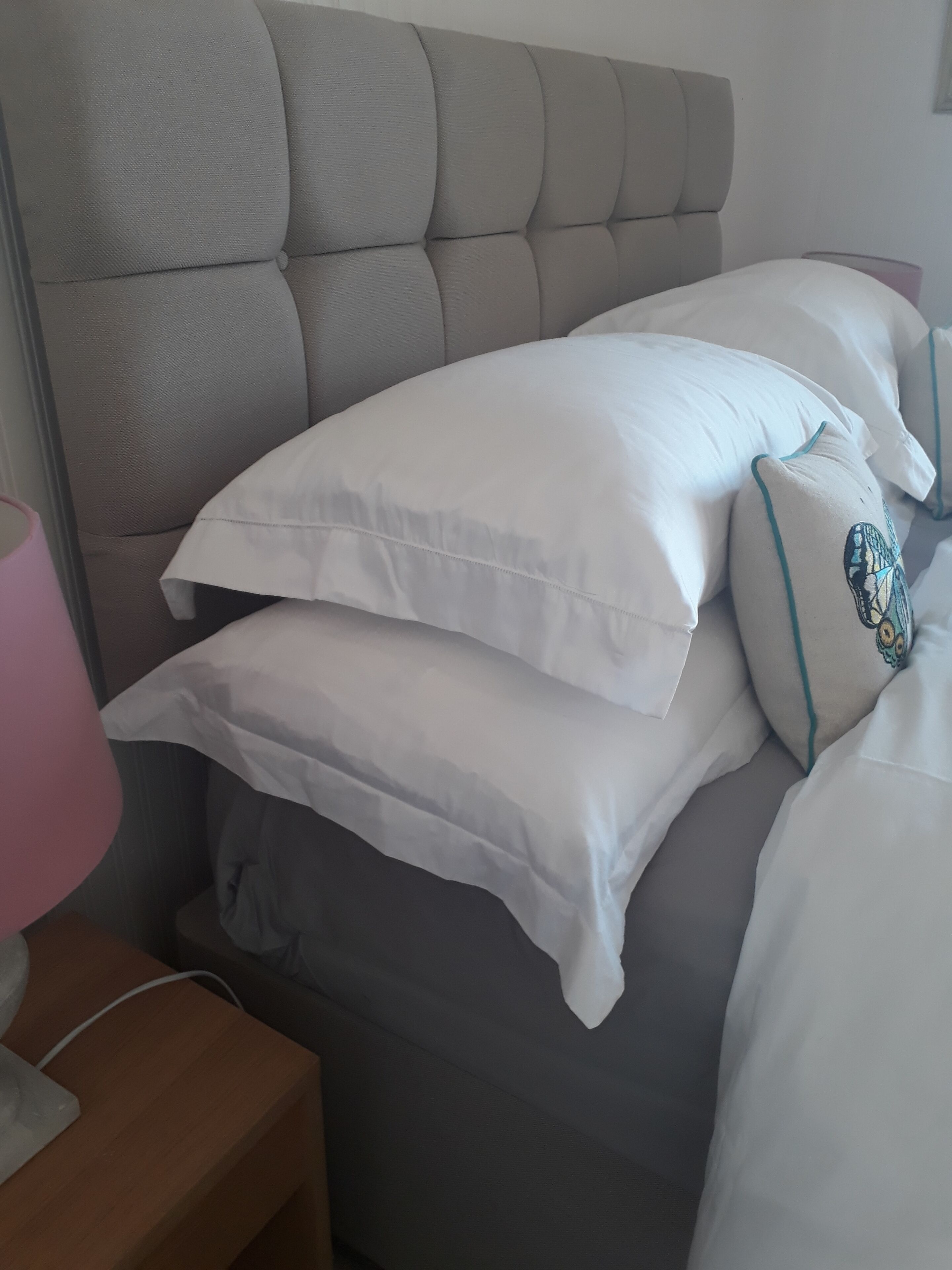 3 habitaciones, tabla de planchar con plancha y wifi gratis 