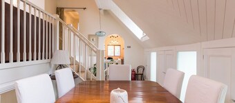 The Chairman's Retreat, Slad, The Cotswolds, Gloucestershire.  Space to relax.
