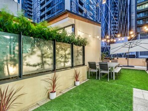 Terrace/patio - ReadySet Apartments on Kavanagh (Southbank)