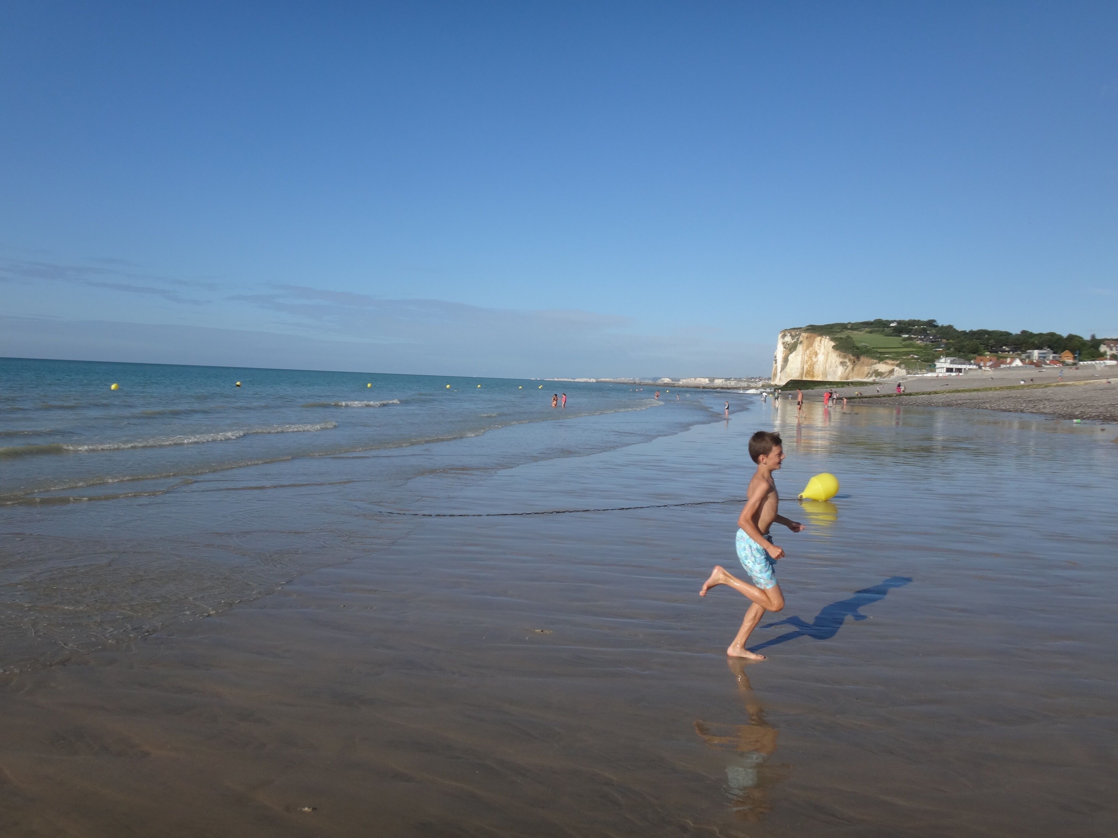 Beach nearby, beach towels