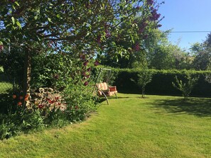 Property grounds - Cottage on the lake on a large plot, fireplace - cottage on the lake (Krakow am See)