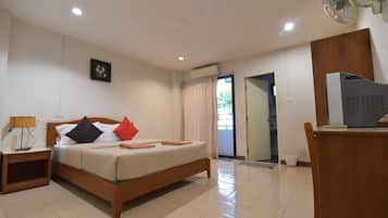 Double Room | Desk, free WiFi