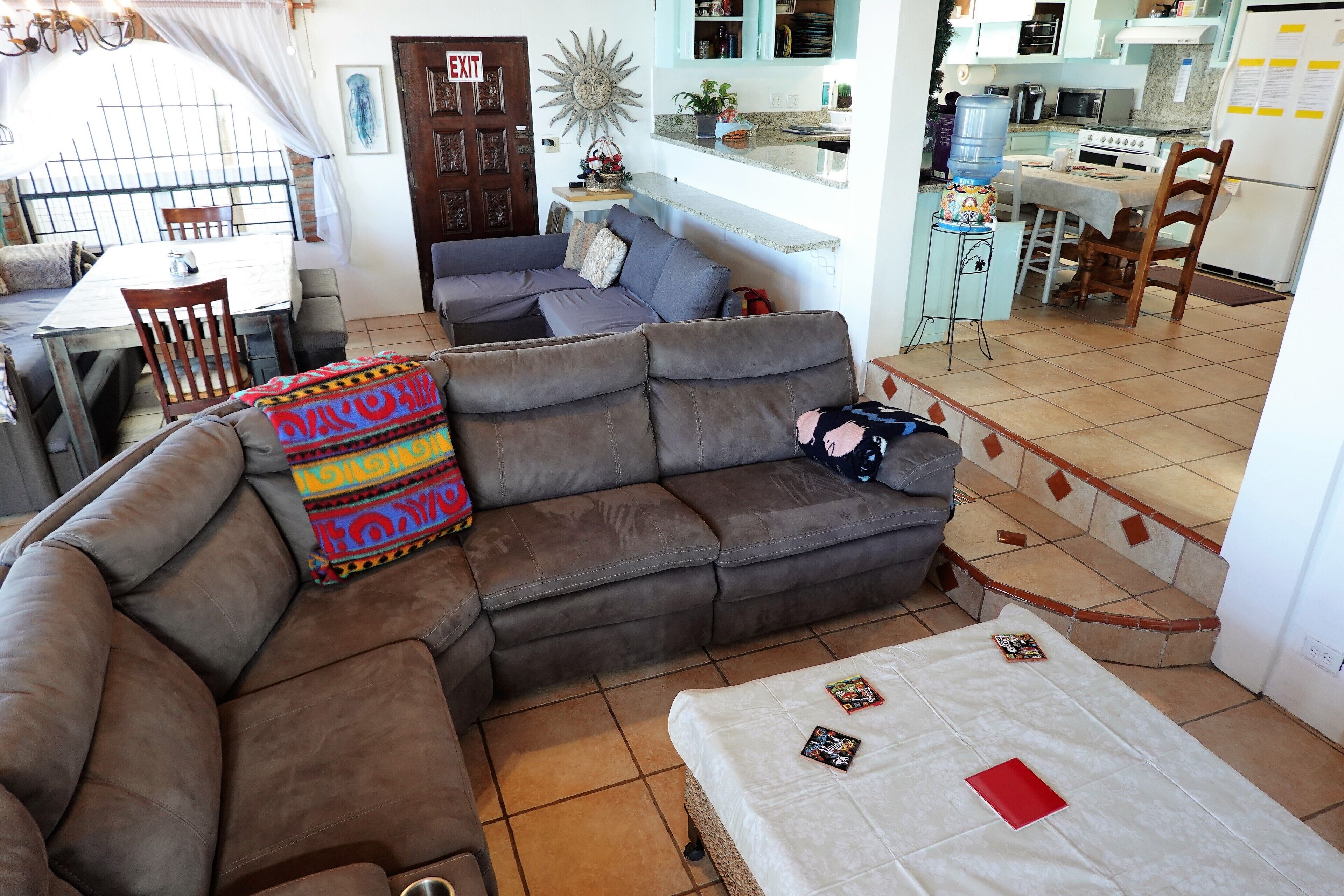 OCEAN FRONT HOME, SLEEPS 12A + 4 kids, WIFI, GOLF, ROSARITO 3 MILE
