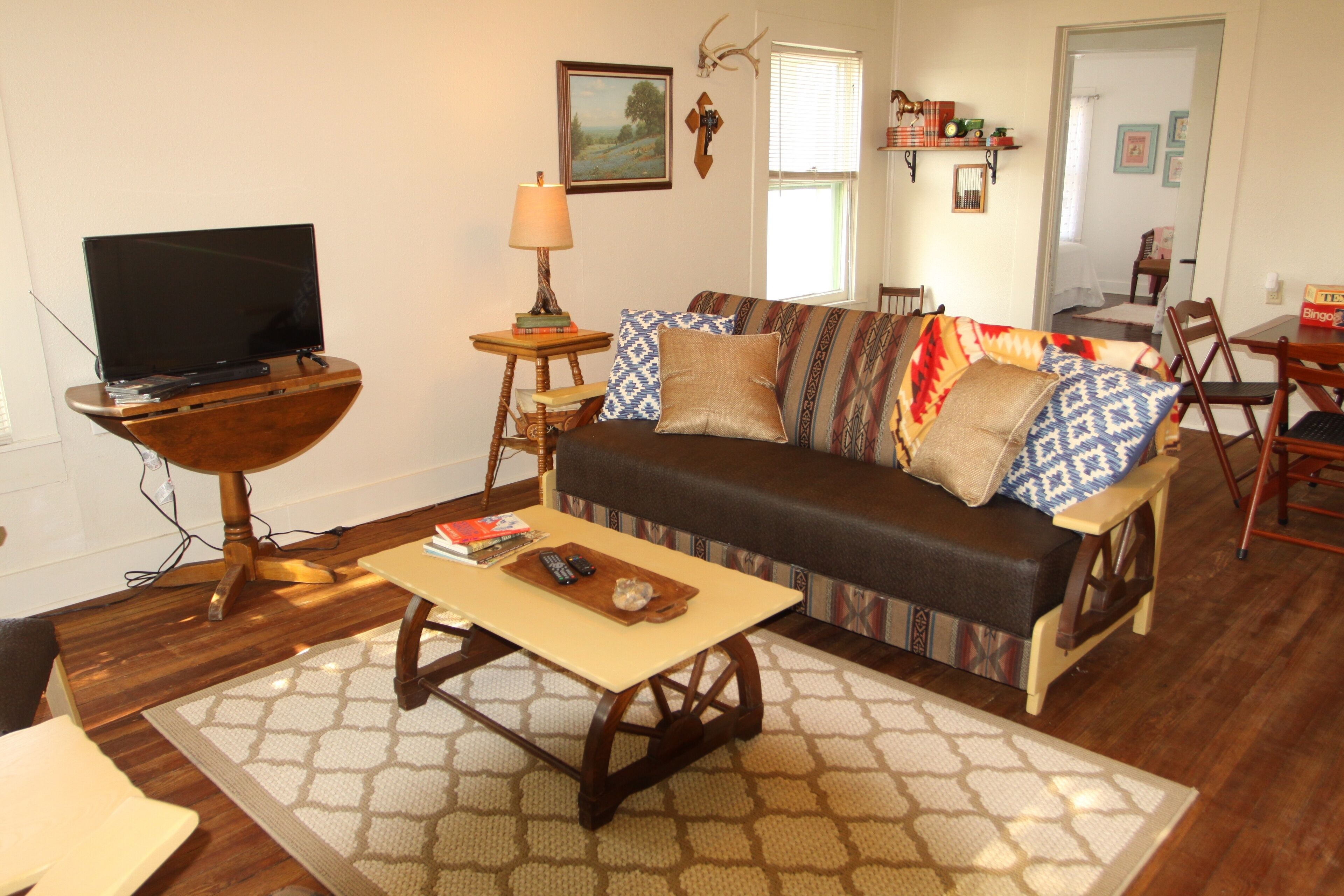 Country Solitude (near everything)