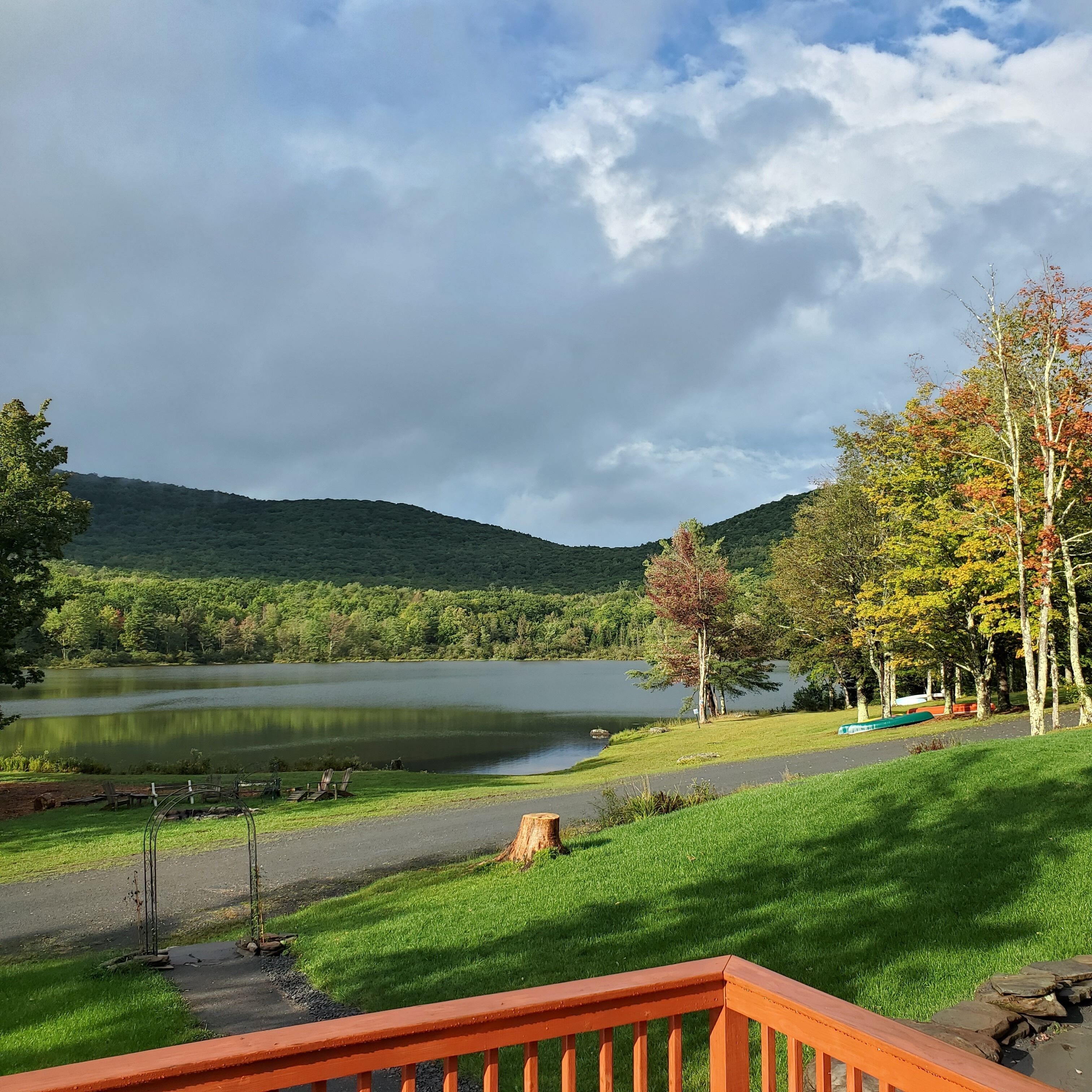 Beautiful Lake house on semi private 28 acre lake