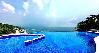 ÂĄBungalow/ Alberca/ Playa/ 2 kayak/ Starlink/ WiFi 224 mbps/ IncreĂbles vistas!