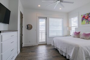 12 bedrooms, iron/ironing board, free WiFi, bed sheets - "The Pearl" GULF FRONT w/prvt heated pool, 12 bdrm /12.5bath "ALVacationRentals" (Gulf Shores)