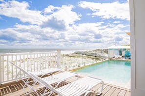 A heated pool - "The Pearl" GULF FRONT w/prvt heated pool, 12 bdrm /12.5bath "ALVacationRentals" (Gulf Shores)