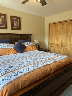 3 bedrooms, WiFi, bed sheets