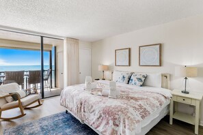 3 bedrooms, iron/ironing board, WiFi, bed sheets - Gulf Front Corner Balcony - Sand Castle III 501 (Indian Shores)