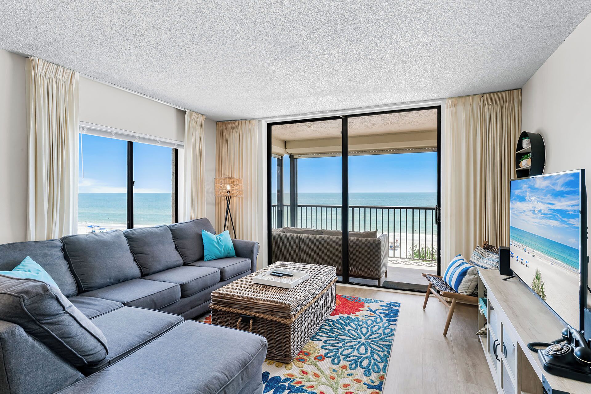 Téléviseur, lecteur de DVD