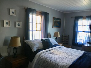 2 chambres, bureau, fer et planche à repasser, Wi-Fi gratuit