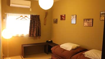 Twin Room, Shared Bathroom | Free WiFi