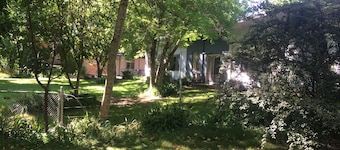 Ovensview On Riverside