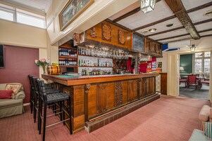 Bar (en la propiedad)